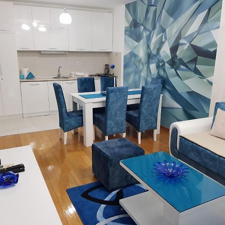 Apartman Kej Blue Free Parking Kraljevo Exteriör bild